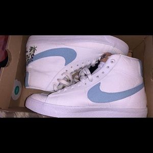 COPY - Nike indigo blazers